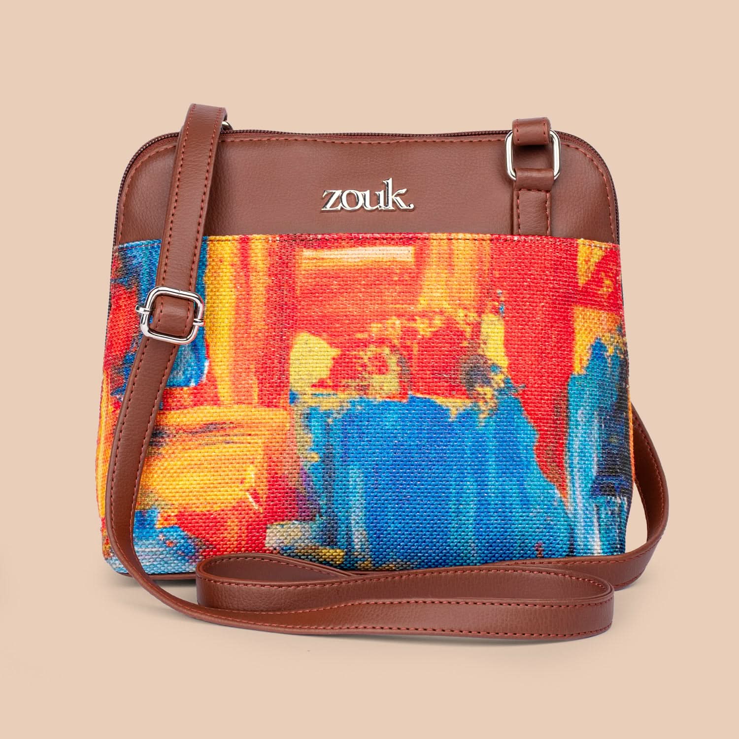 Abstract Amaze OOO Sling Bag - Image 3
