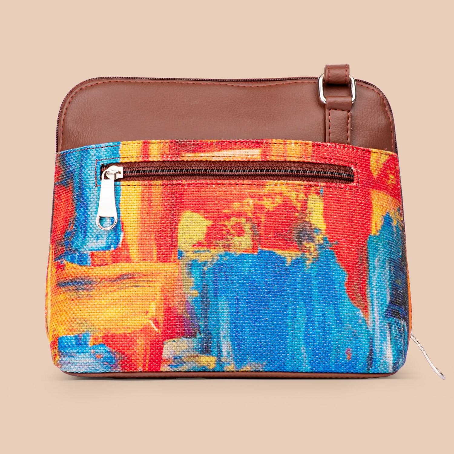 Abstract Amaze OOO Sling Bag - Image 4