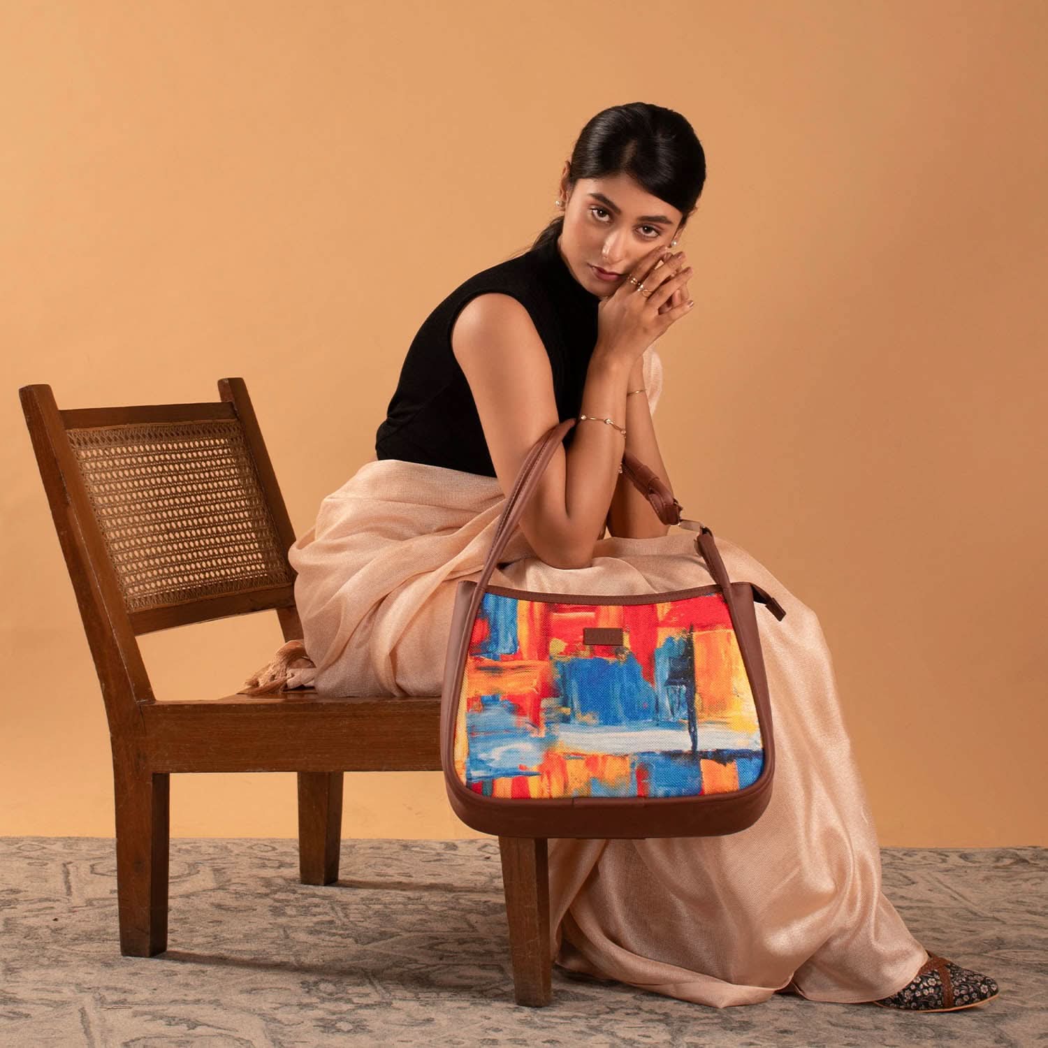 Abstract Amaze Sleek Shoulder Bag - Image 2