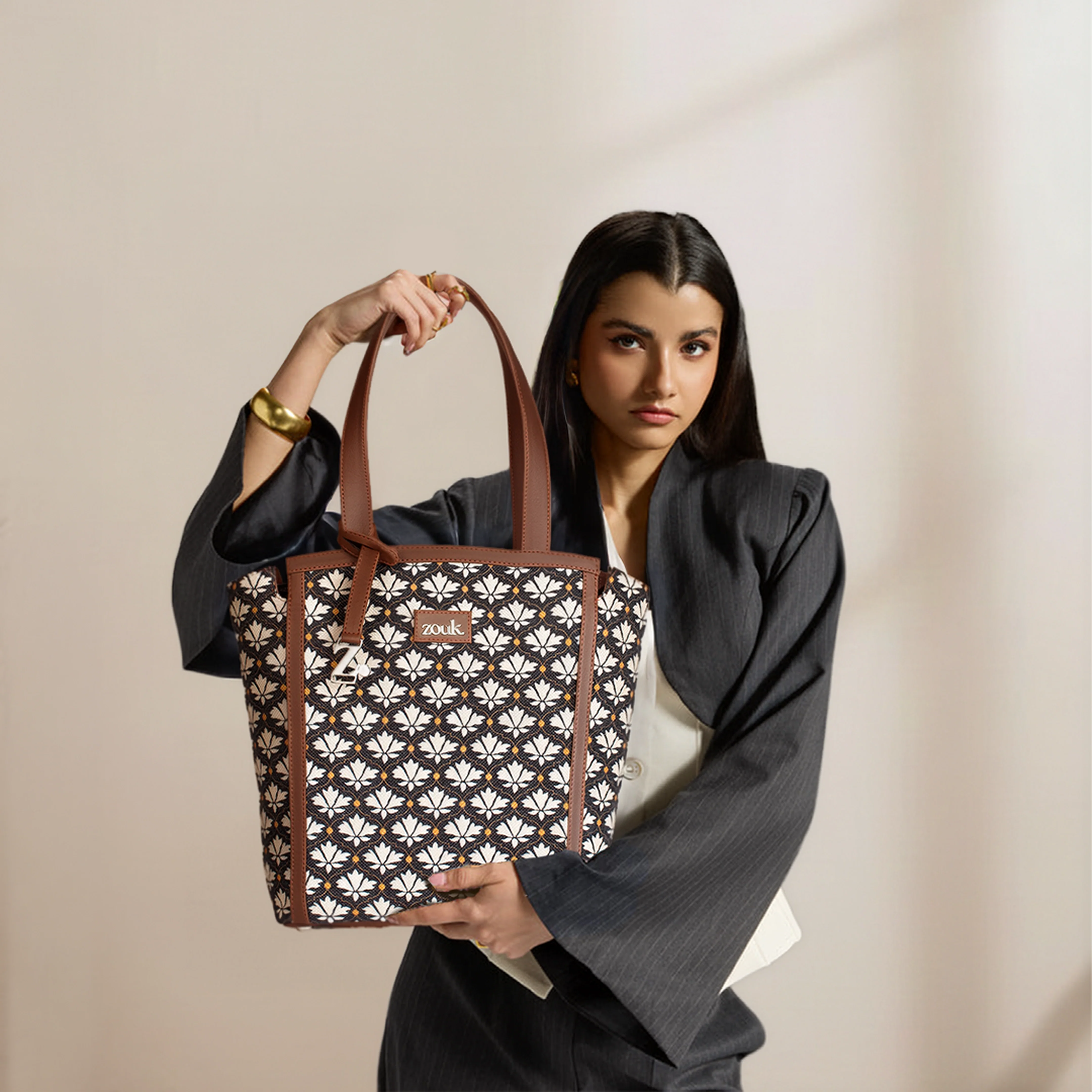 Rhea Kapoor Adira Tote Bag - Bidri Kaiser - Image 2