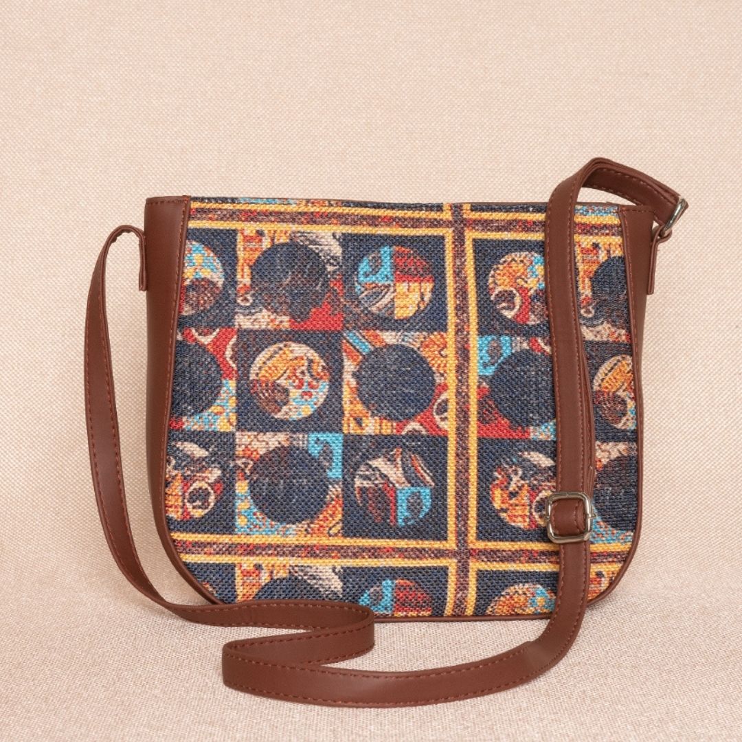 African Art U-Shaped Sling Bag - Image 2