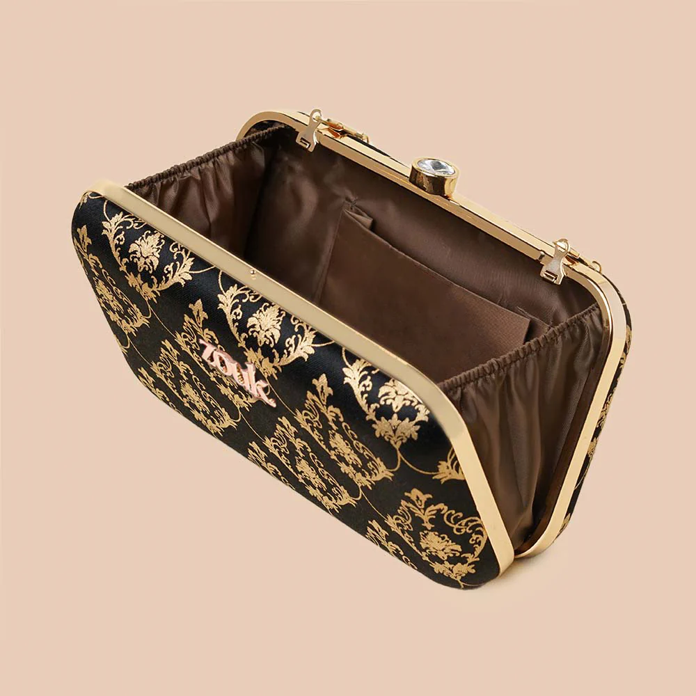 Agra Crest Clutch - Image 4