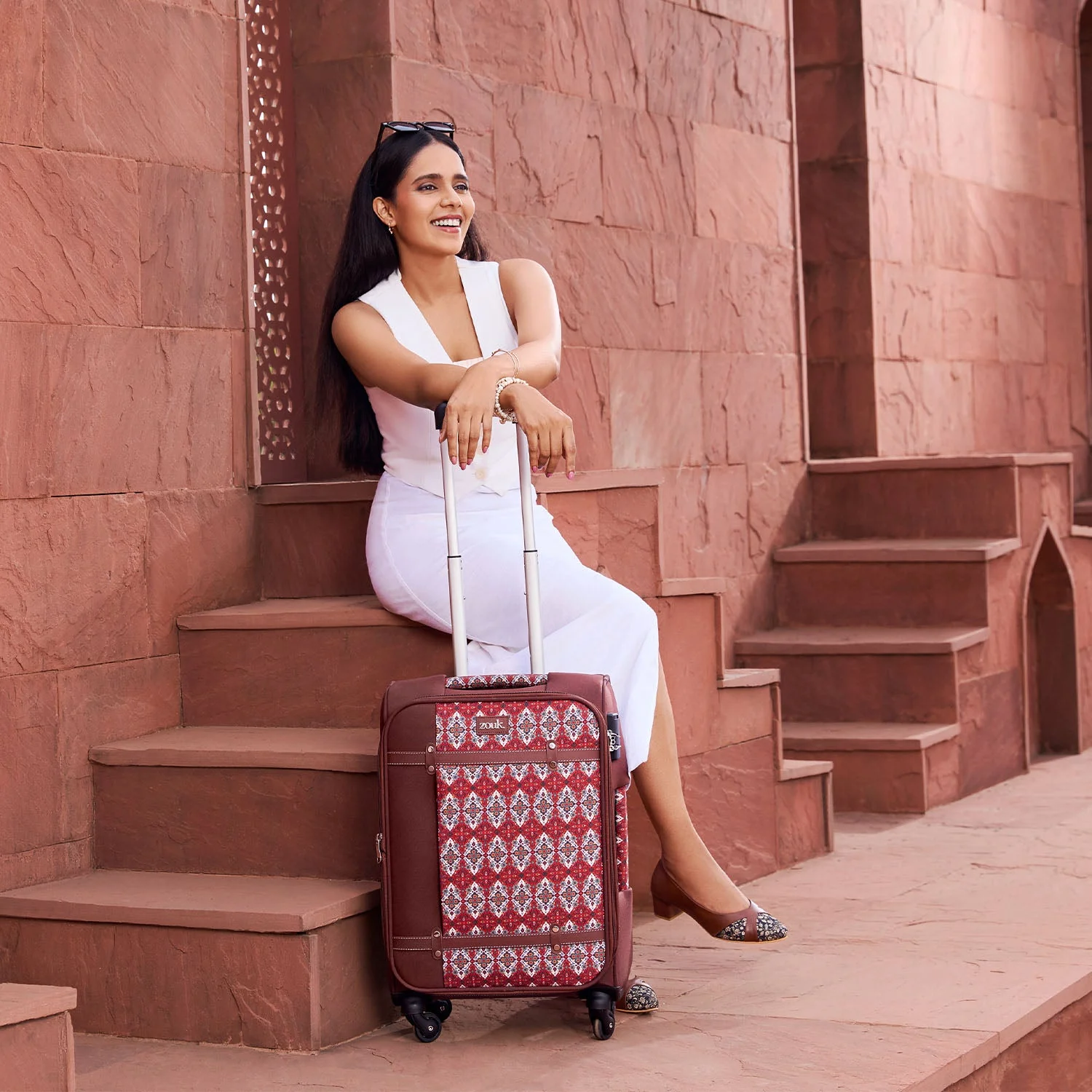 Agra Durrie Saira Trolley Bag - Image 6