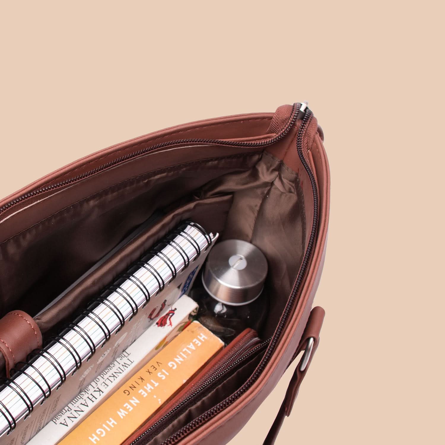 Agra Durrie Women's Office Bag - Image 8