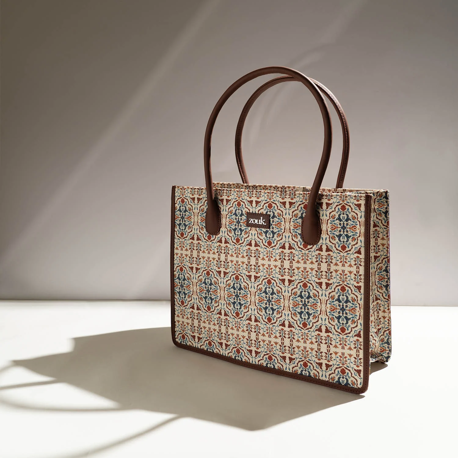 Agra Floral Book Tote - Image 3