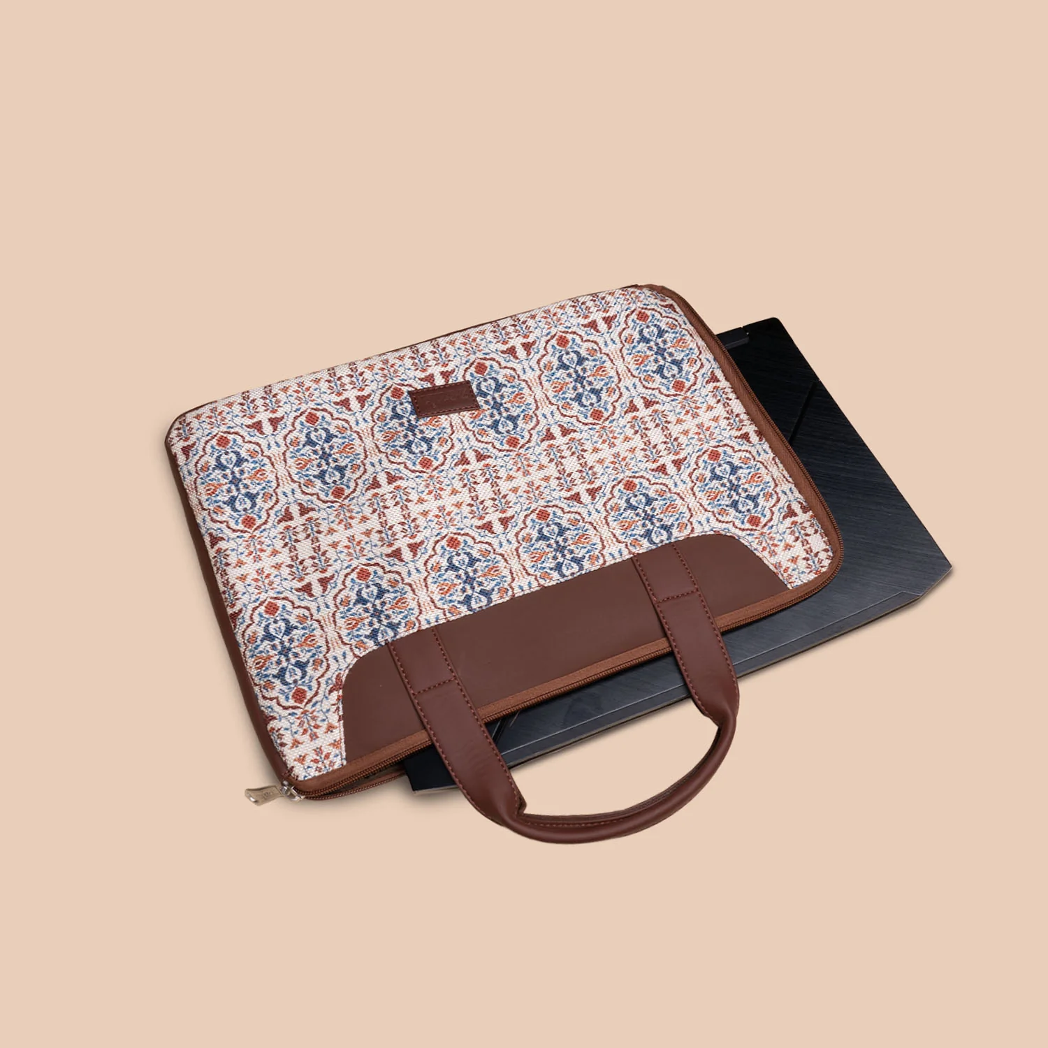 Agra Floral L-Zippered Laptop Sleeve - Image 5