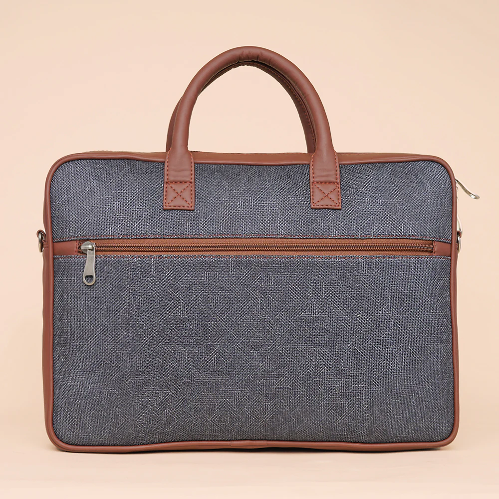 Amer Maze Unisex Laptop Bag - Image 3