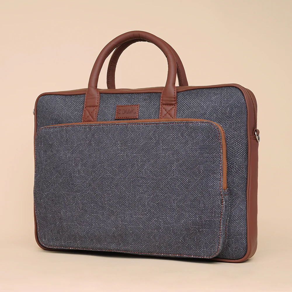 Amer Maze Unisex Laptop Bag - Image 4