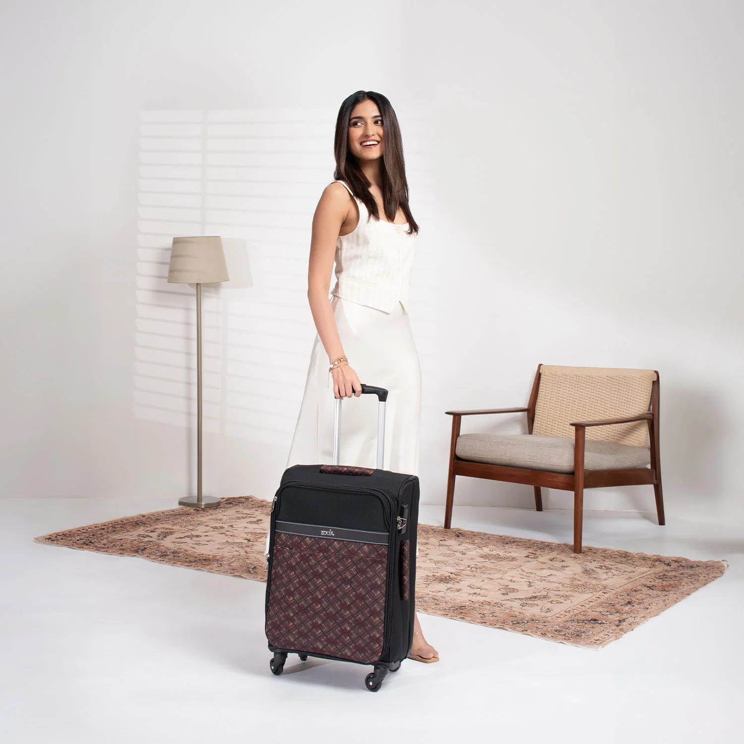 Amritsar Phulkari Avasa Trolley Bag (Black) - Image 17