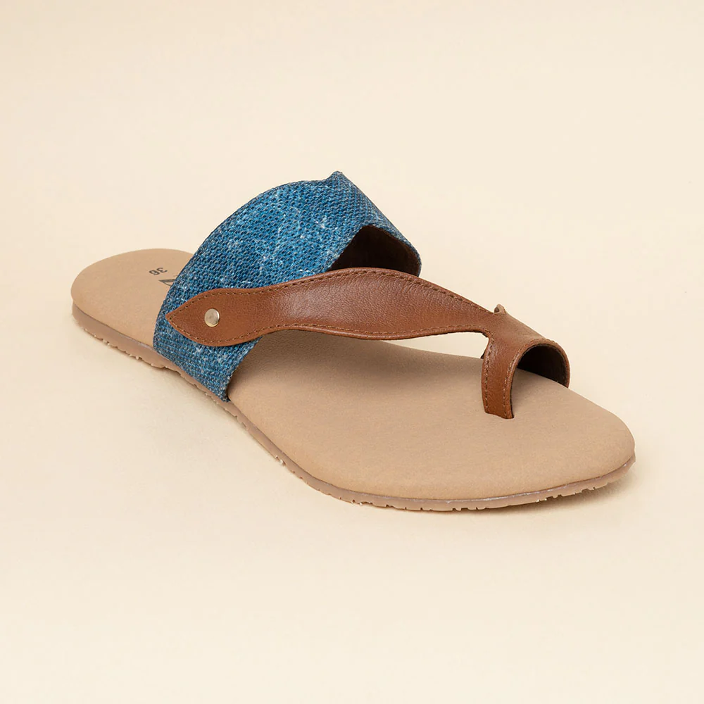Andaman Marine Curvy Toe Chappal - Image 6