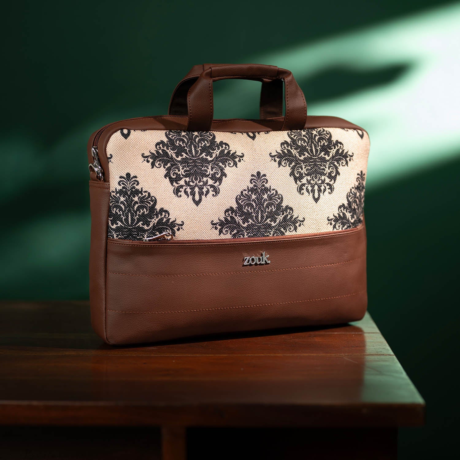 Arin Laptop Bag - Mughal Motif