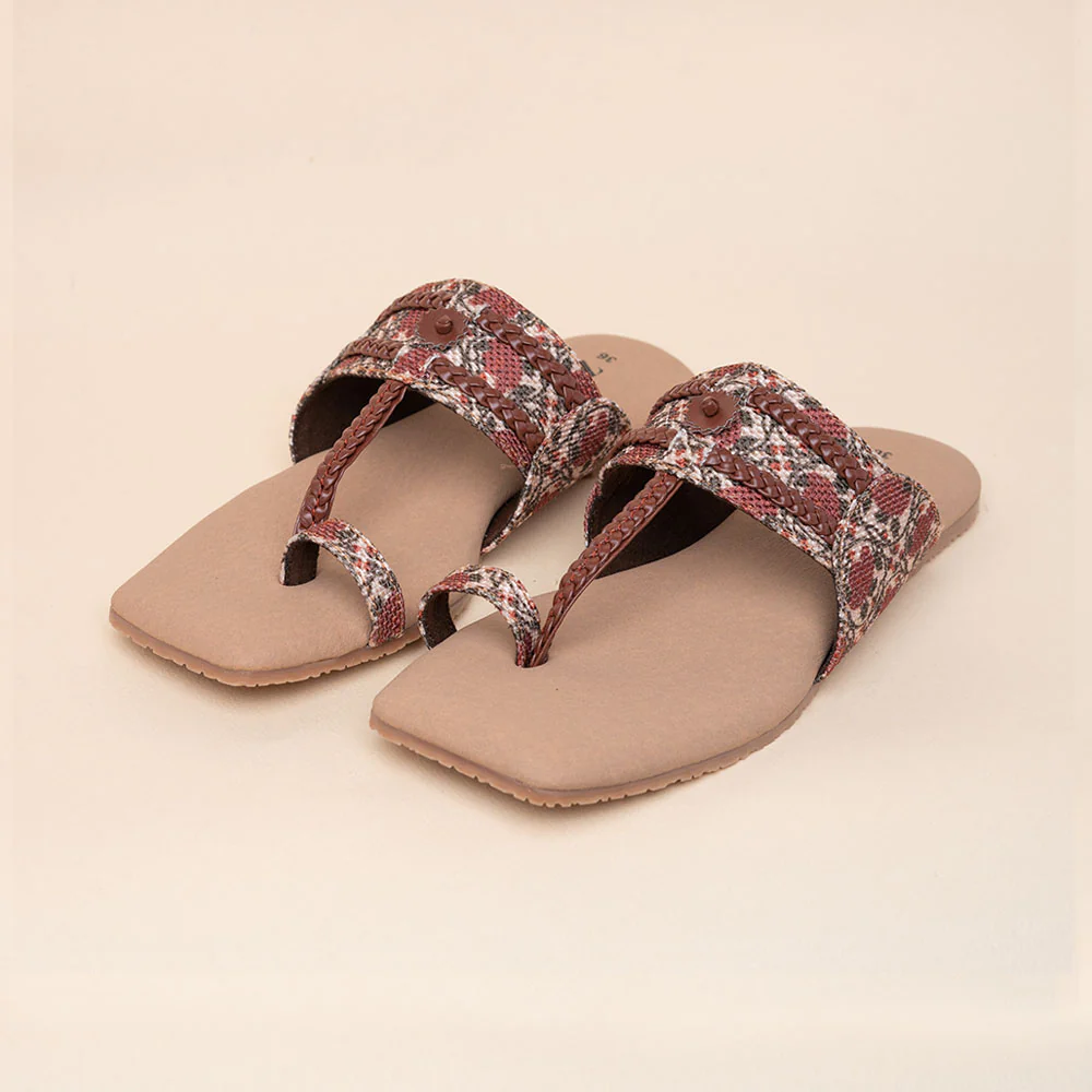 Auroville Botanica Braided Kolhapuri Chappal - Image 5