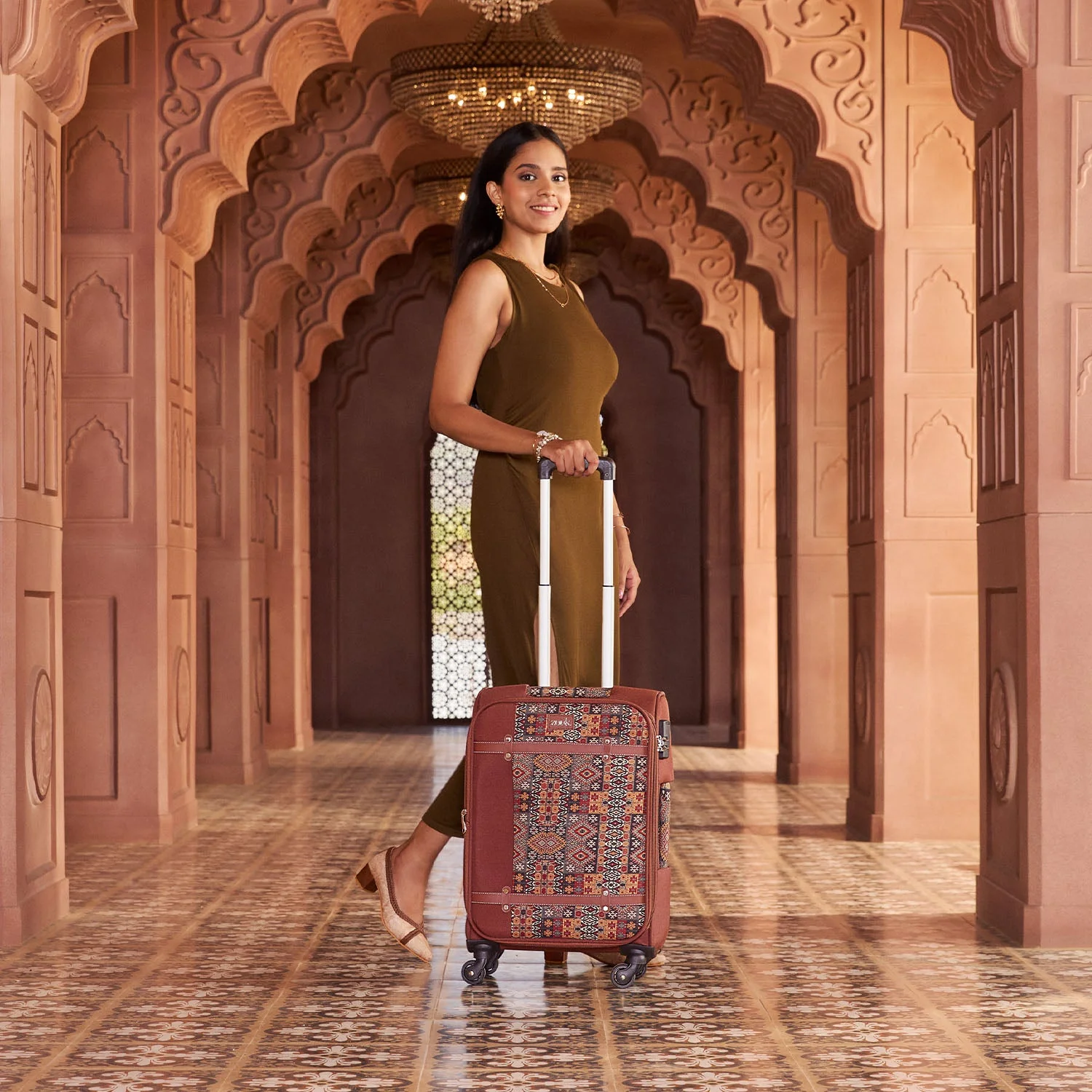Banaras Elegance Saira Trolley Bag - Image 8