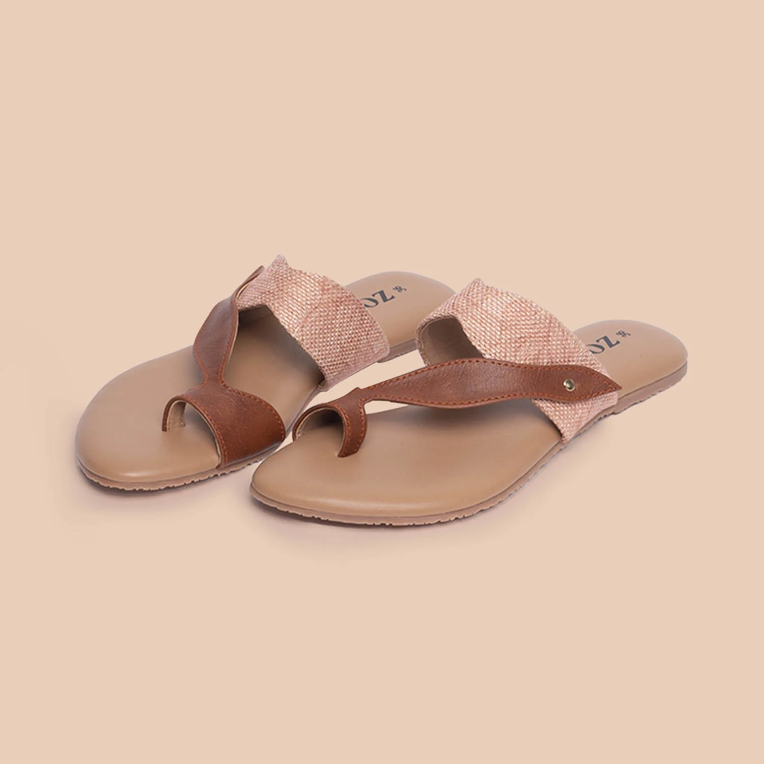 Bangalore Botanica Curvy Toe Chappal - Image 4