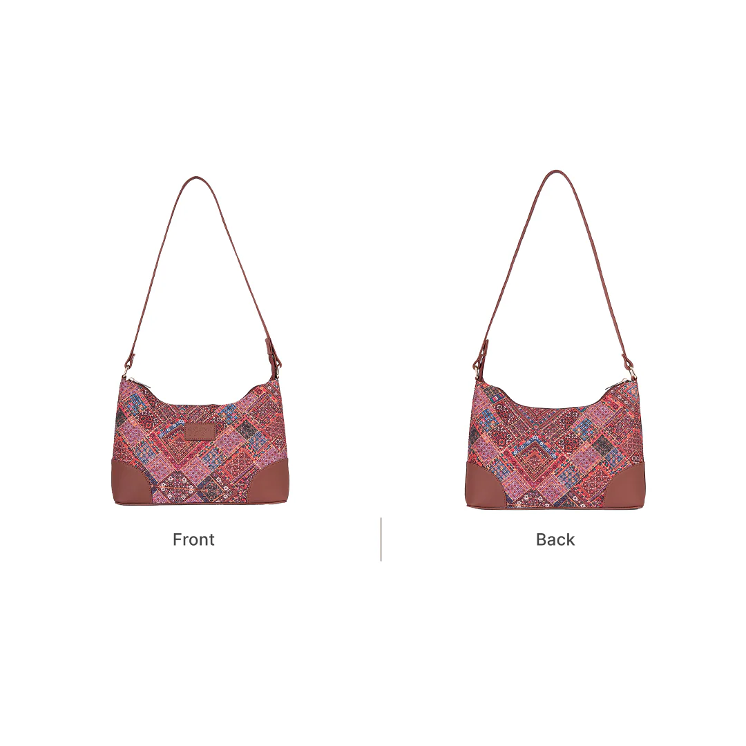 Bhuj Rabari Regular Handbag - 1991 by Zouk - Image 3