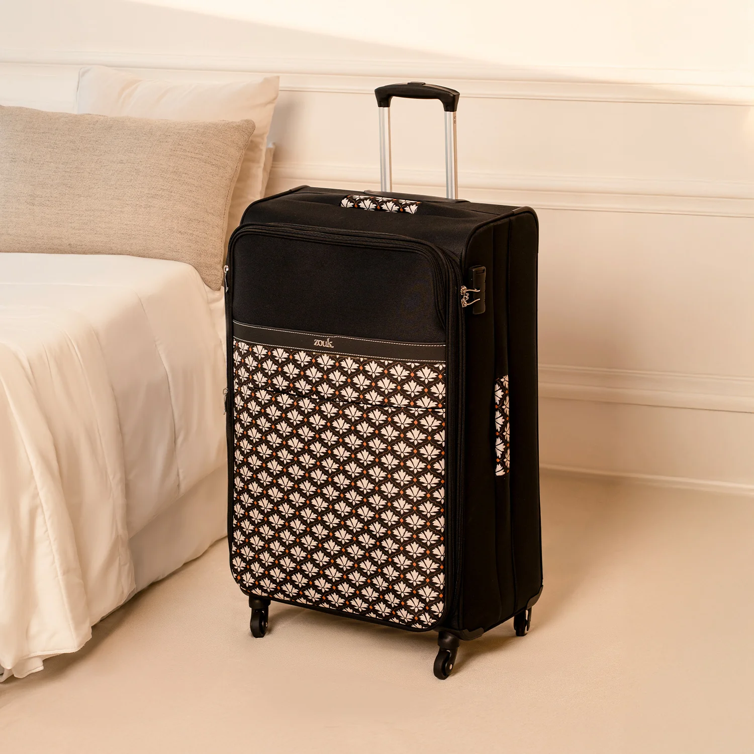 Bidri Kaiser Avasa Trolley Bag (Black) - Image 12