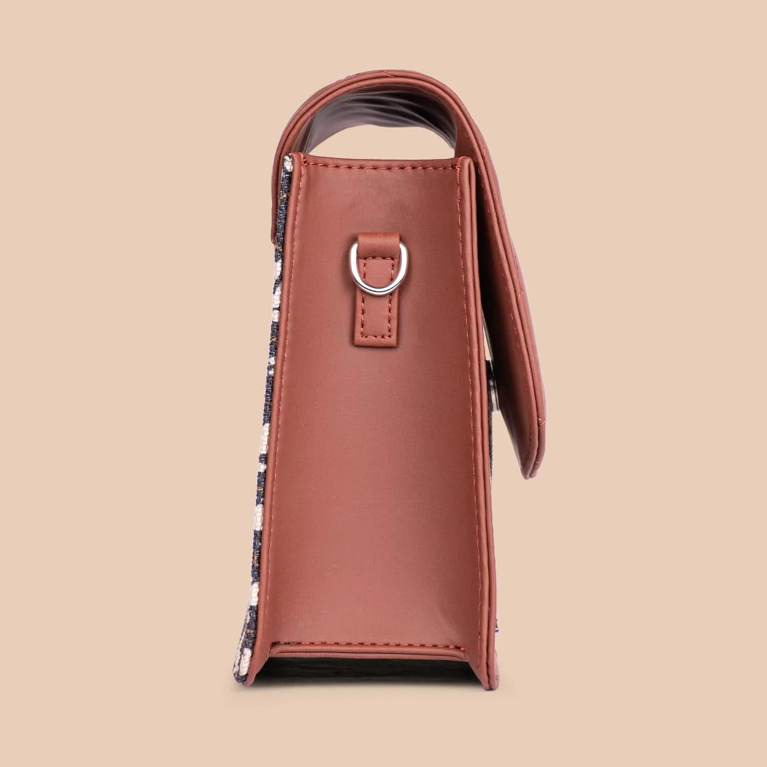 Bidri Kaiser Beyond Basic Sling Bag - Image 8