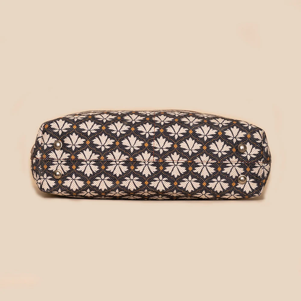 Bidri Kaiser Tote Bag - Image 8