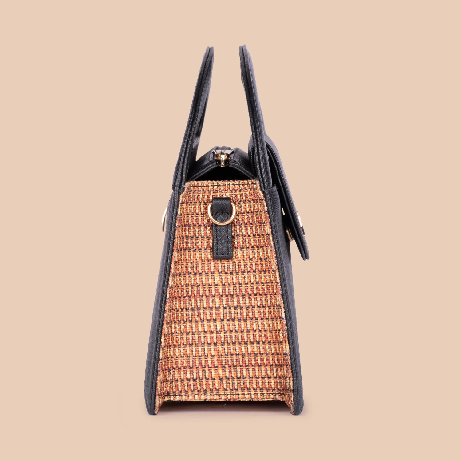 Rhea Kapoor Sling Bag - Bombay Macrame - Image 6