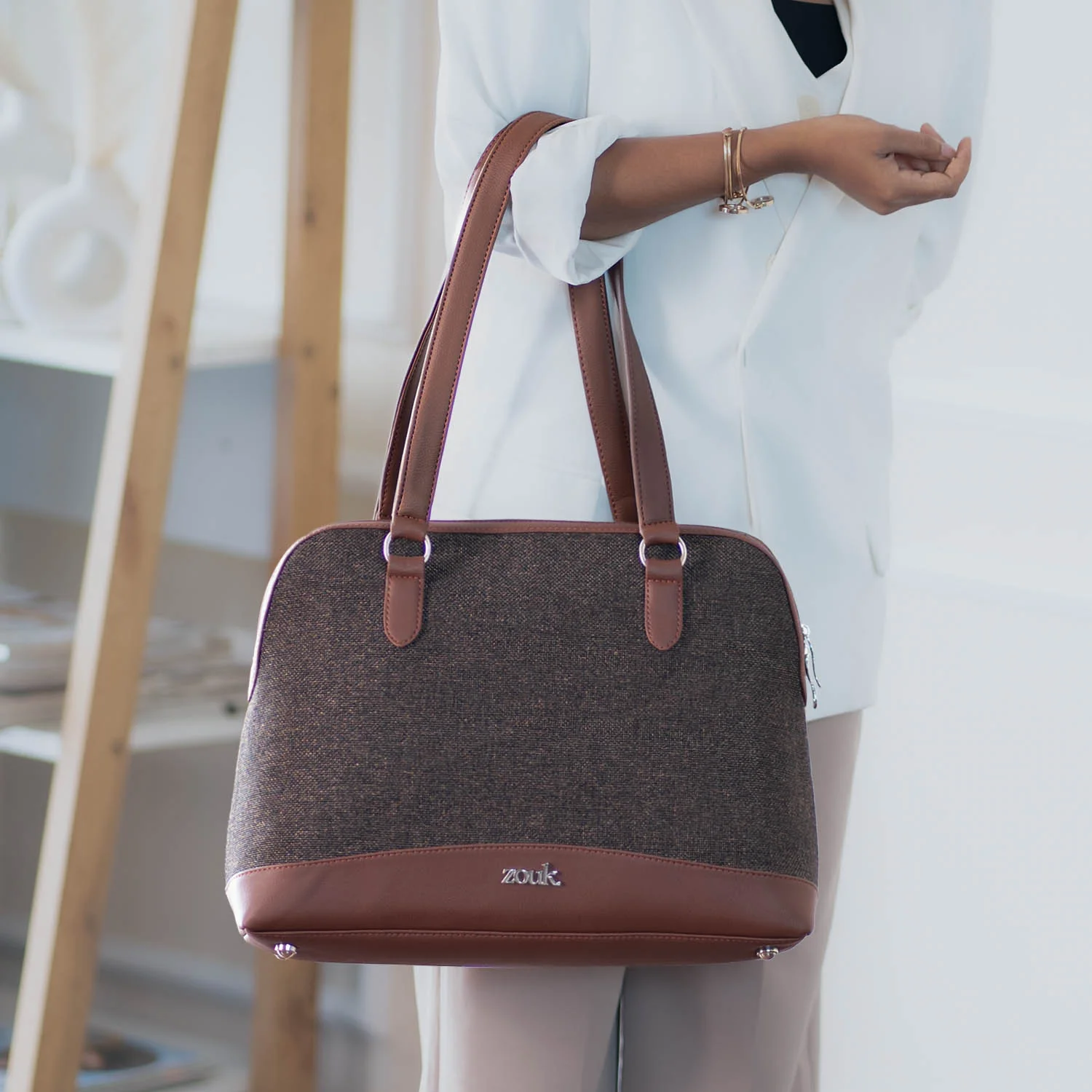 Bristel Carry All Work Bag - Image 2