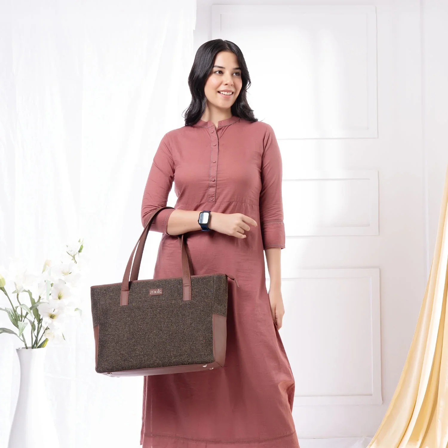Travel Tote Bag - Bristel