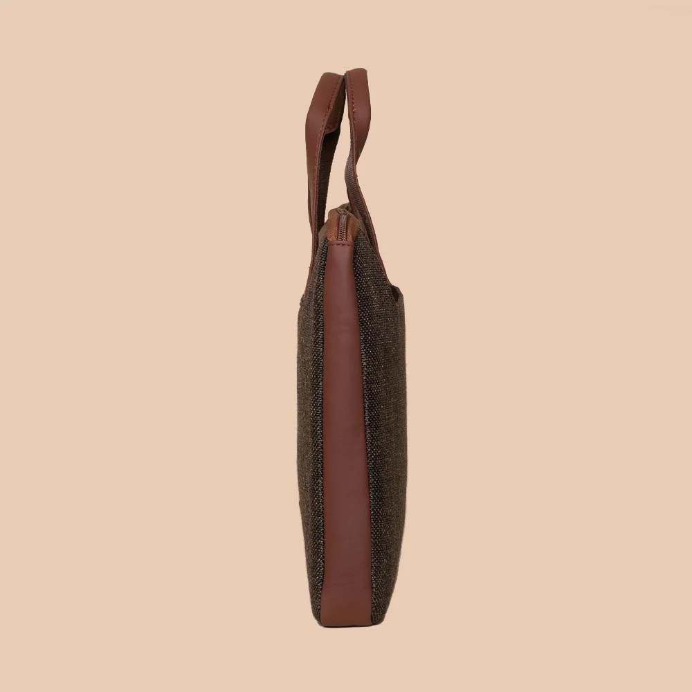 Bristel L-Zippered Laptop Sleeve - Image 10