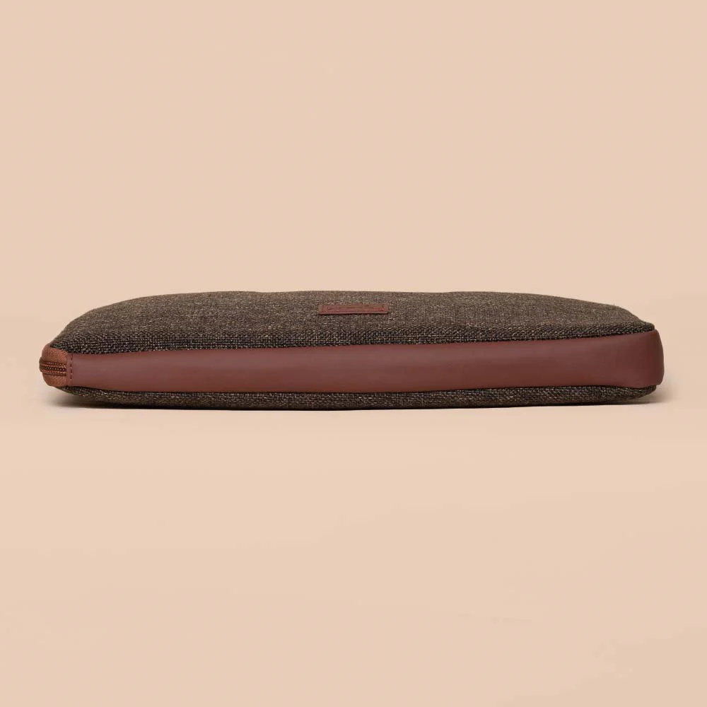 Bristel L-Zippered Laptop Sleeve - Image 9