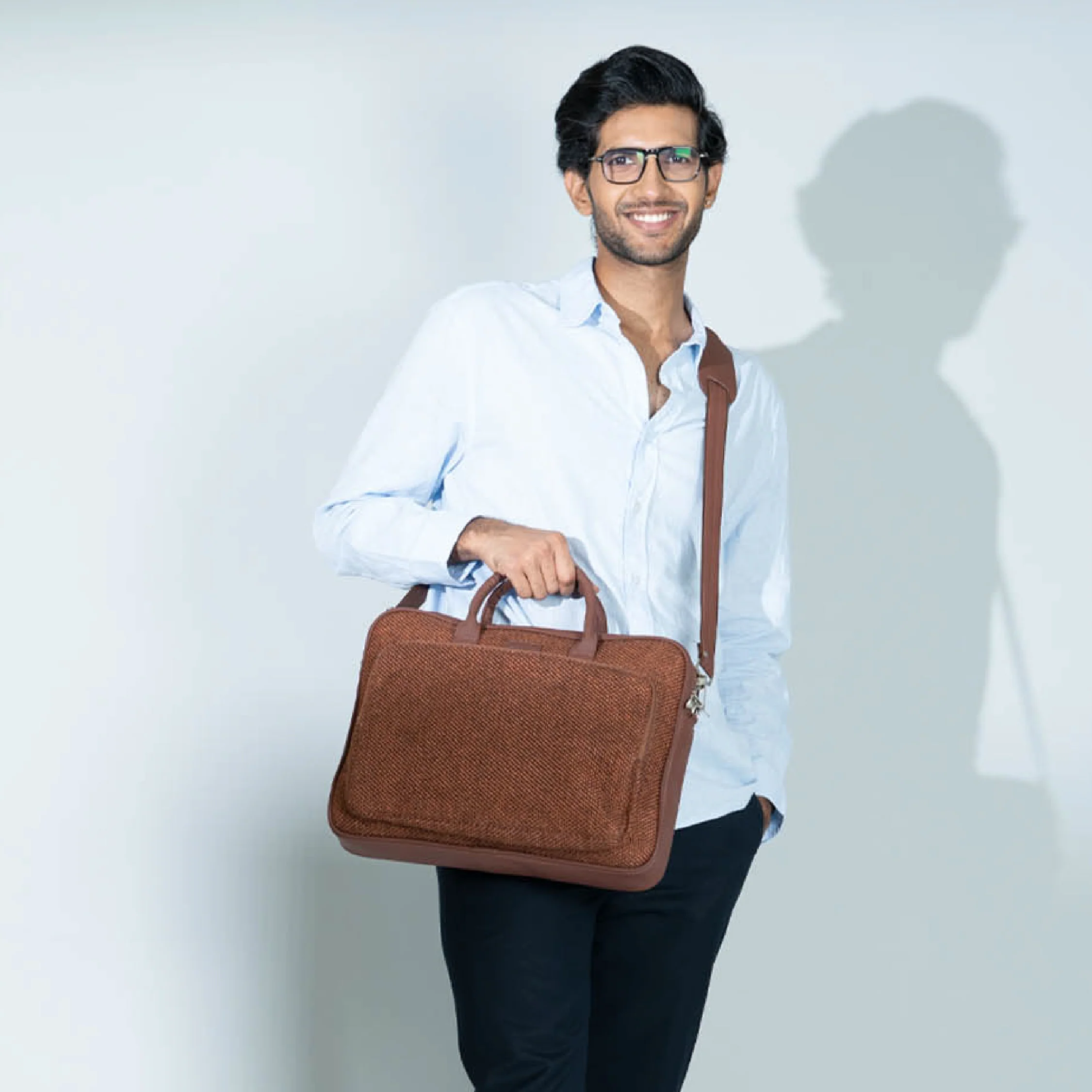 Brown Metal Unisex Laptop Bag - Image 5