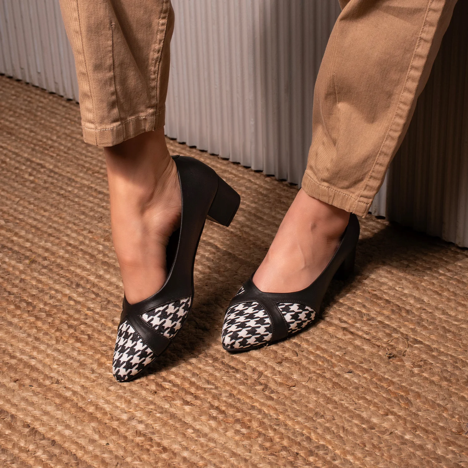 Calcutta Houndstooth Formal Block Heels - Image 2
