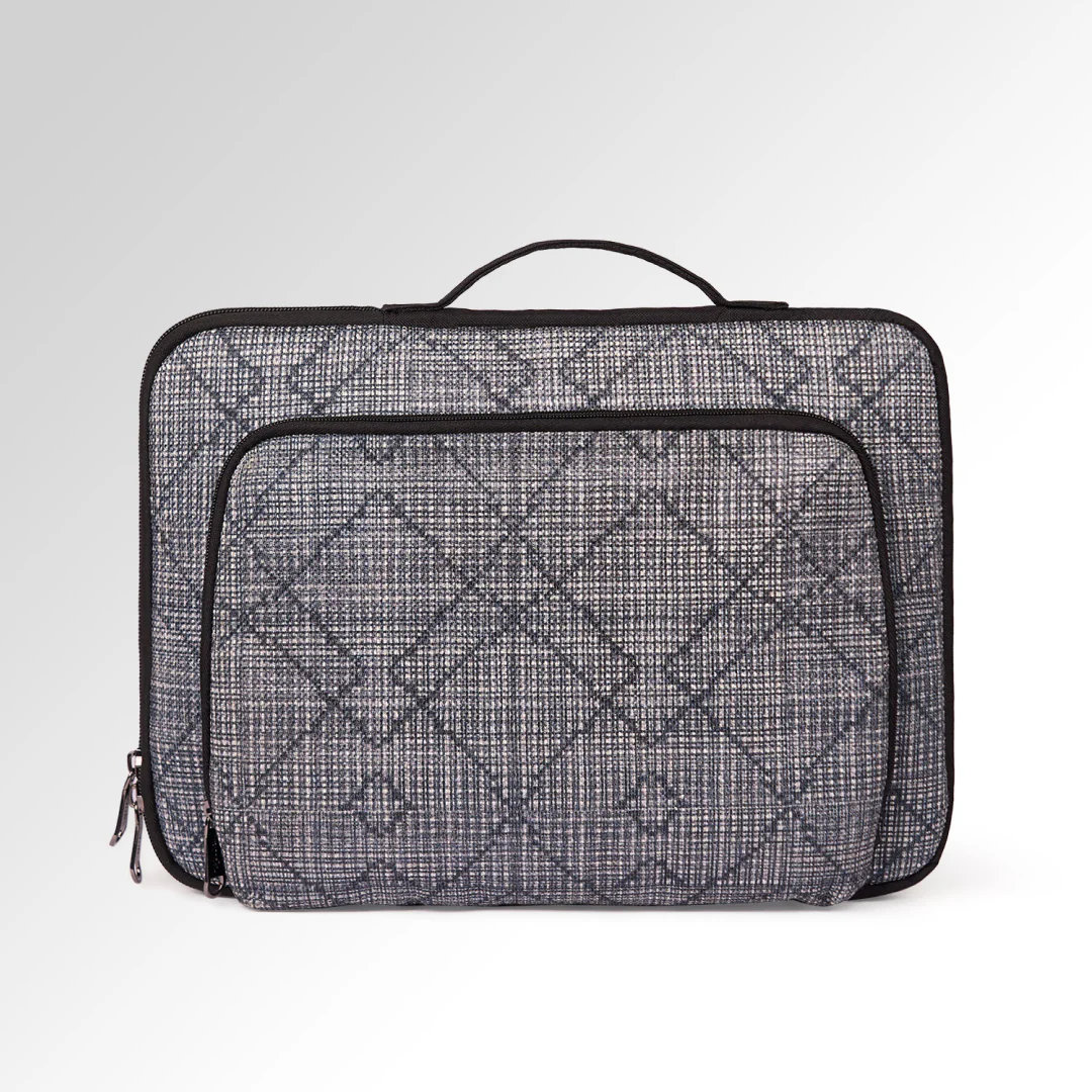 Calcutta Pixels Signature Laptop Sleeve - 15.6inch (Black) - Image 3