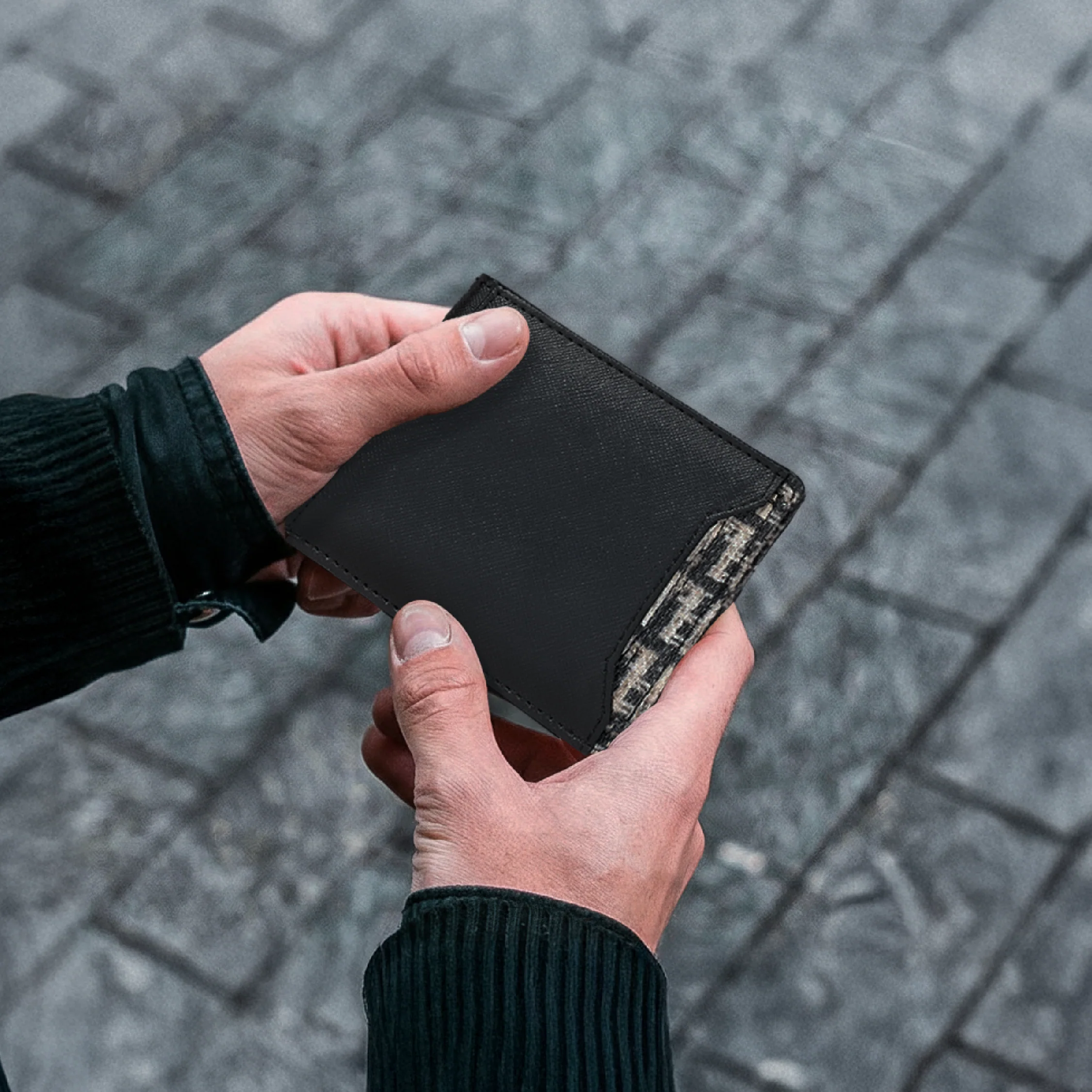 Carter Checks Ace Men's Wallet - Image 8