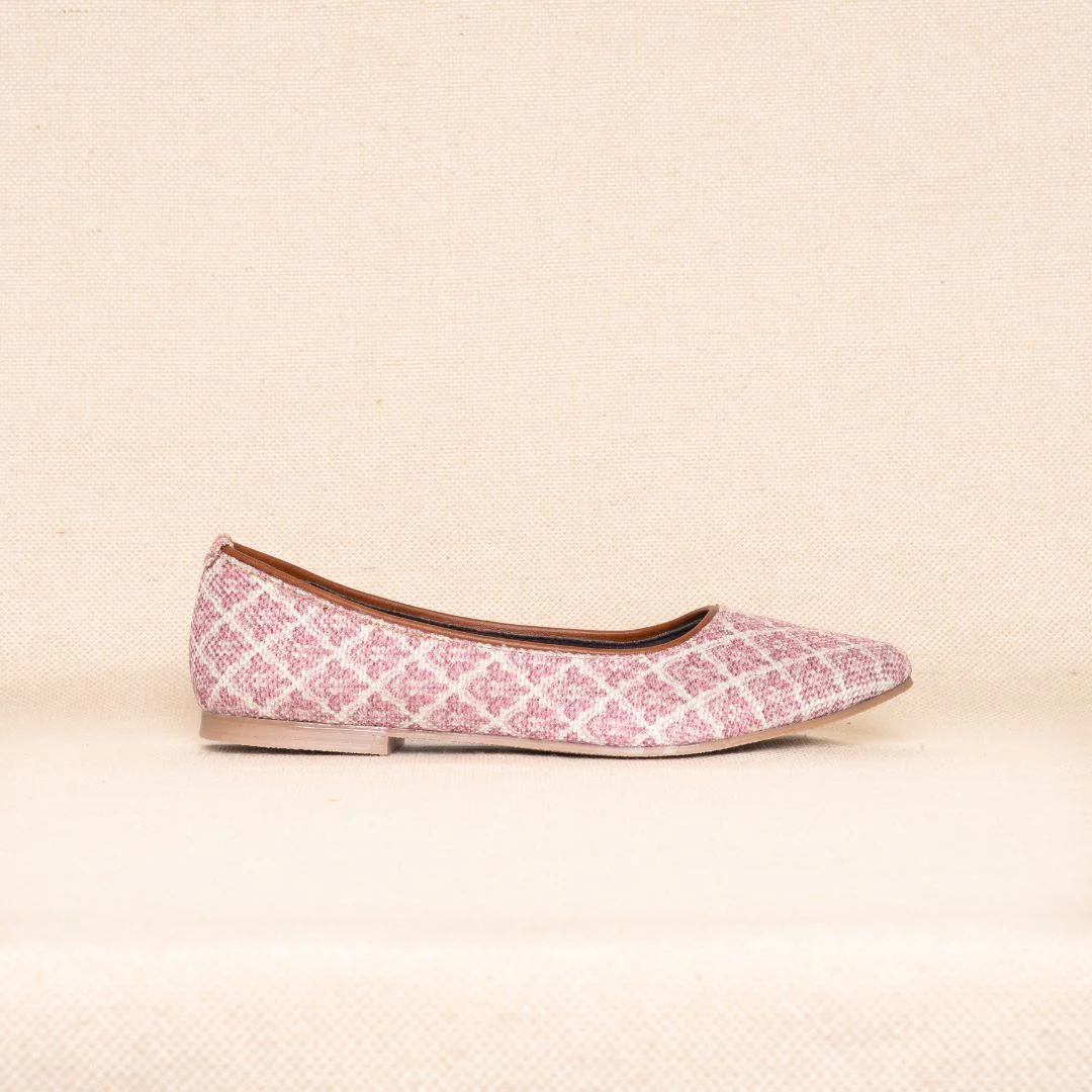 Chamoli Motif Bellies - Image 12