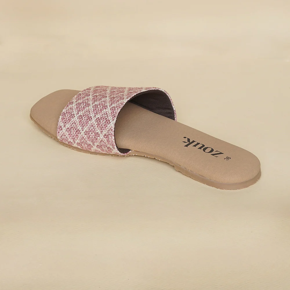 Chamoli Motif Casual Flats - Image 11