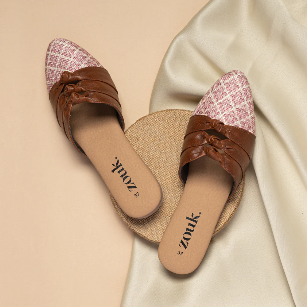 Chamoli Motif Knotted Mule - Image 5