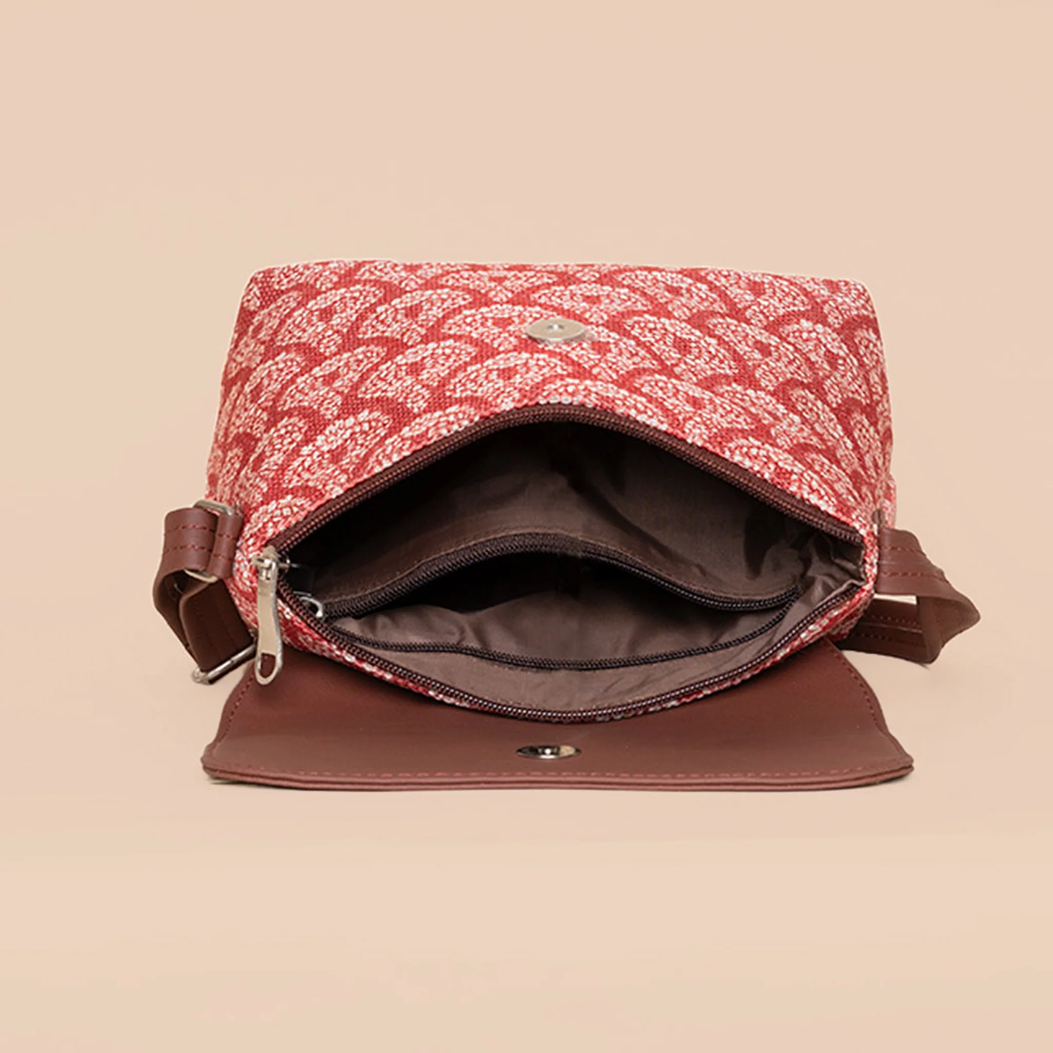 Chanderi Phool Flap Sling Bag - Image 5