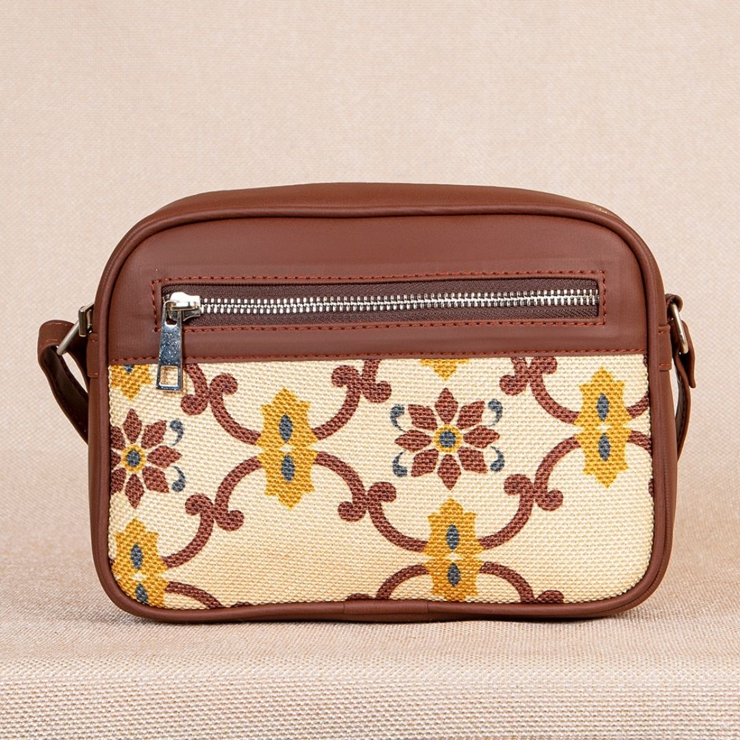 Chandra Mahal Raj Gadi Motif Sling Bag - Image 3