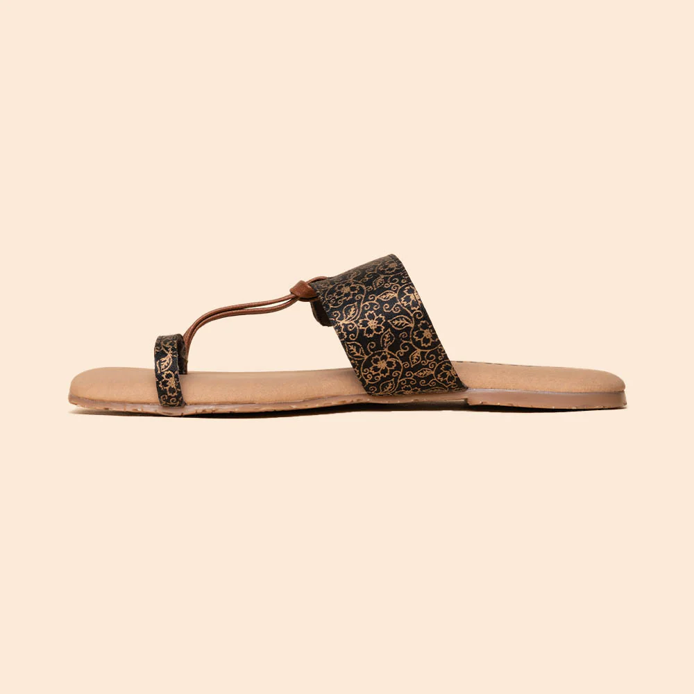 Charminar Jaali Women's Chappals - Image 8