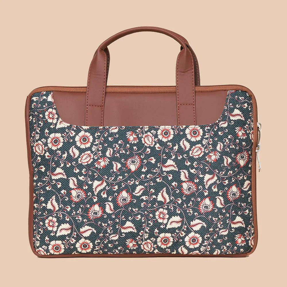 Chittoor Blue Kalamkari L-Zippered Laptop Sleeve - Image 3