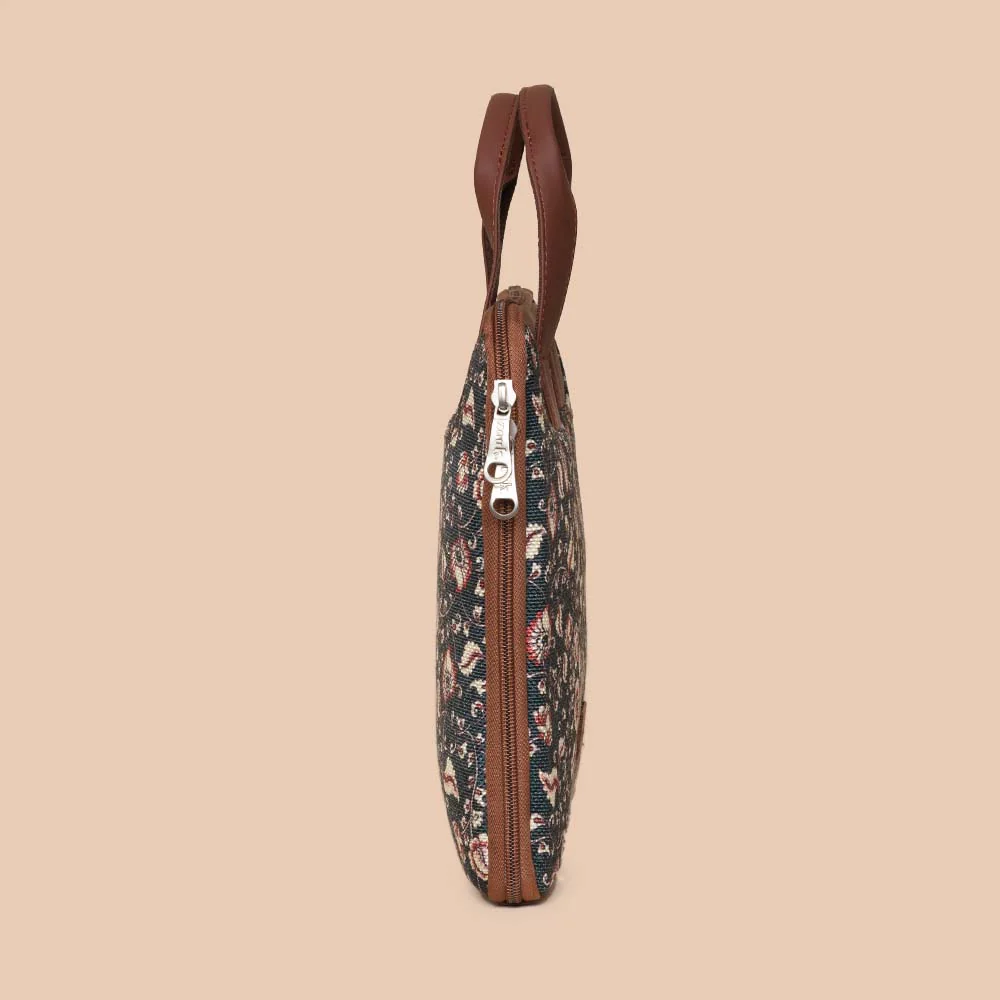 Chittoor Blue Kalamkari L-Zippered Laptop Sleeve - Image 8