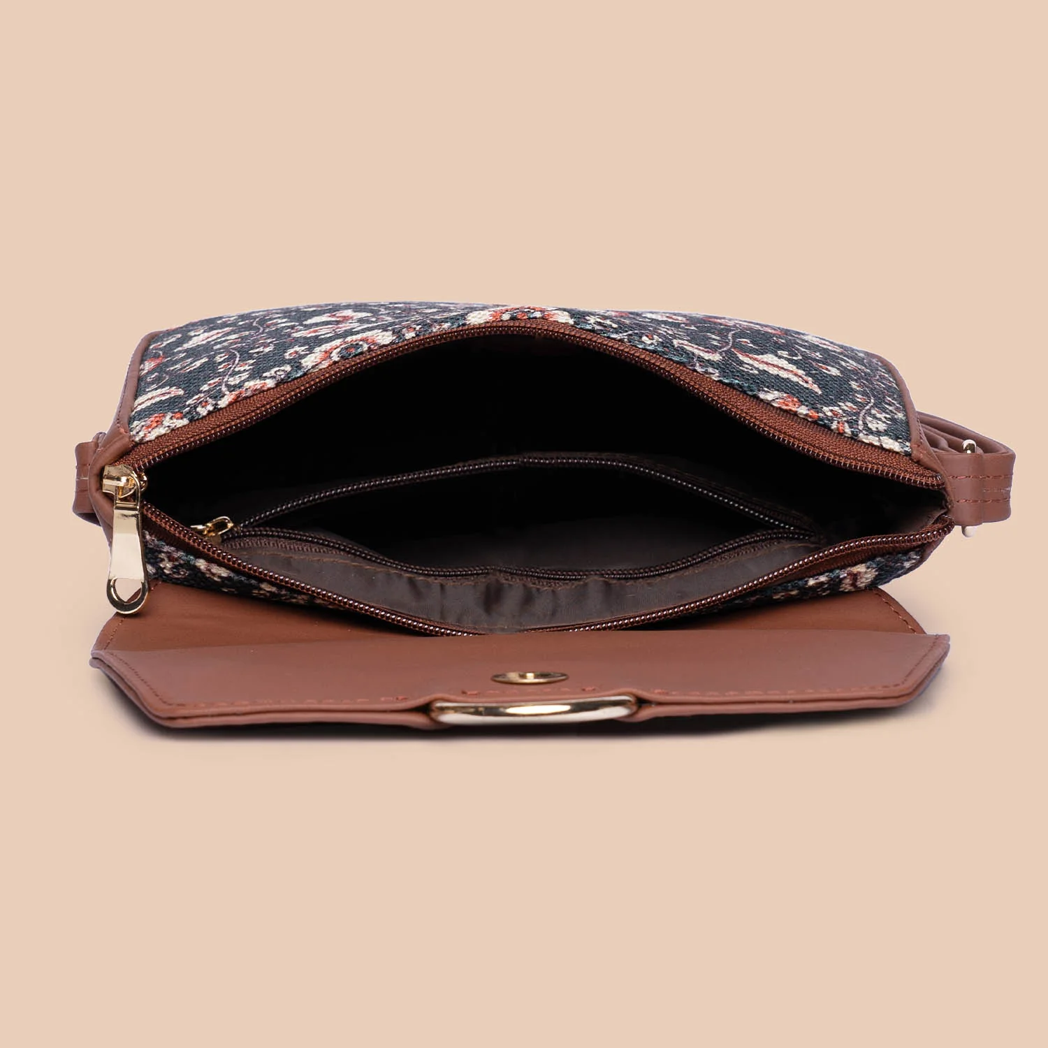Chittoor Blue Kalamkari Magnetic Sling Bag - Image 6