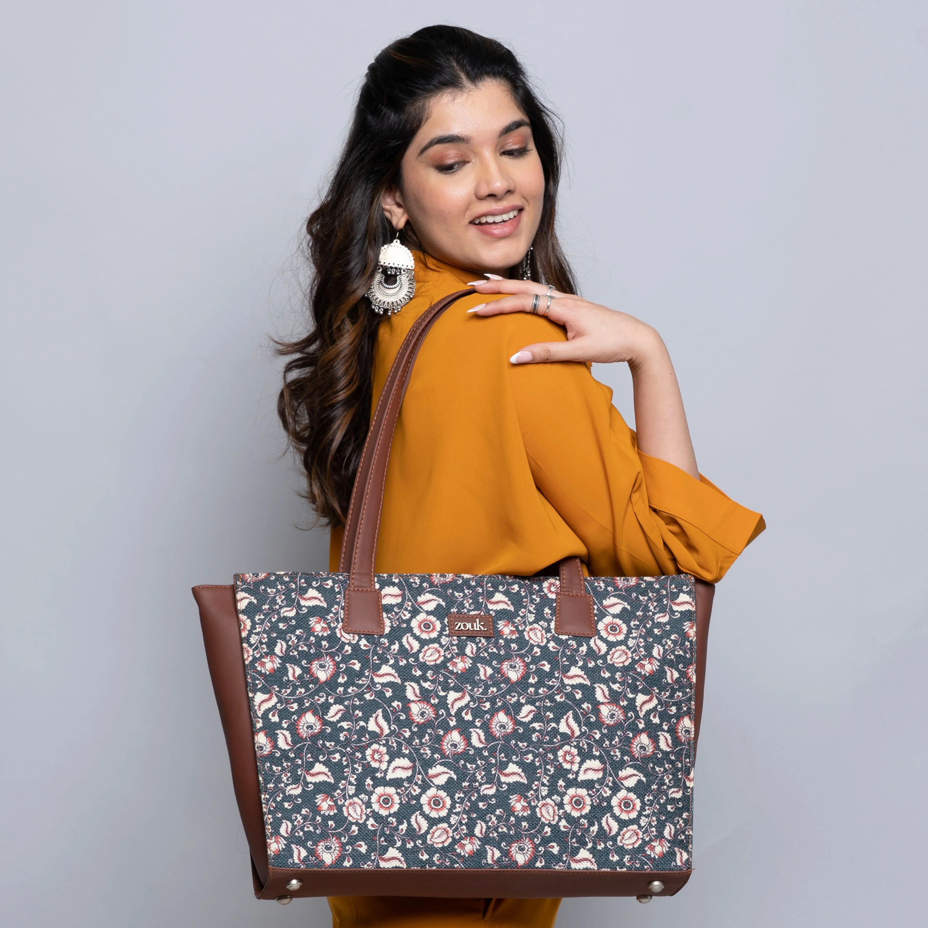 Chittoor Blue Kalamkari Office Tote Bag - Image 2