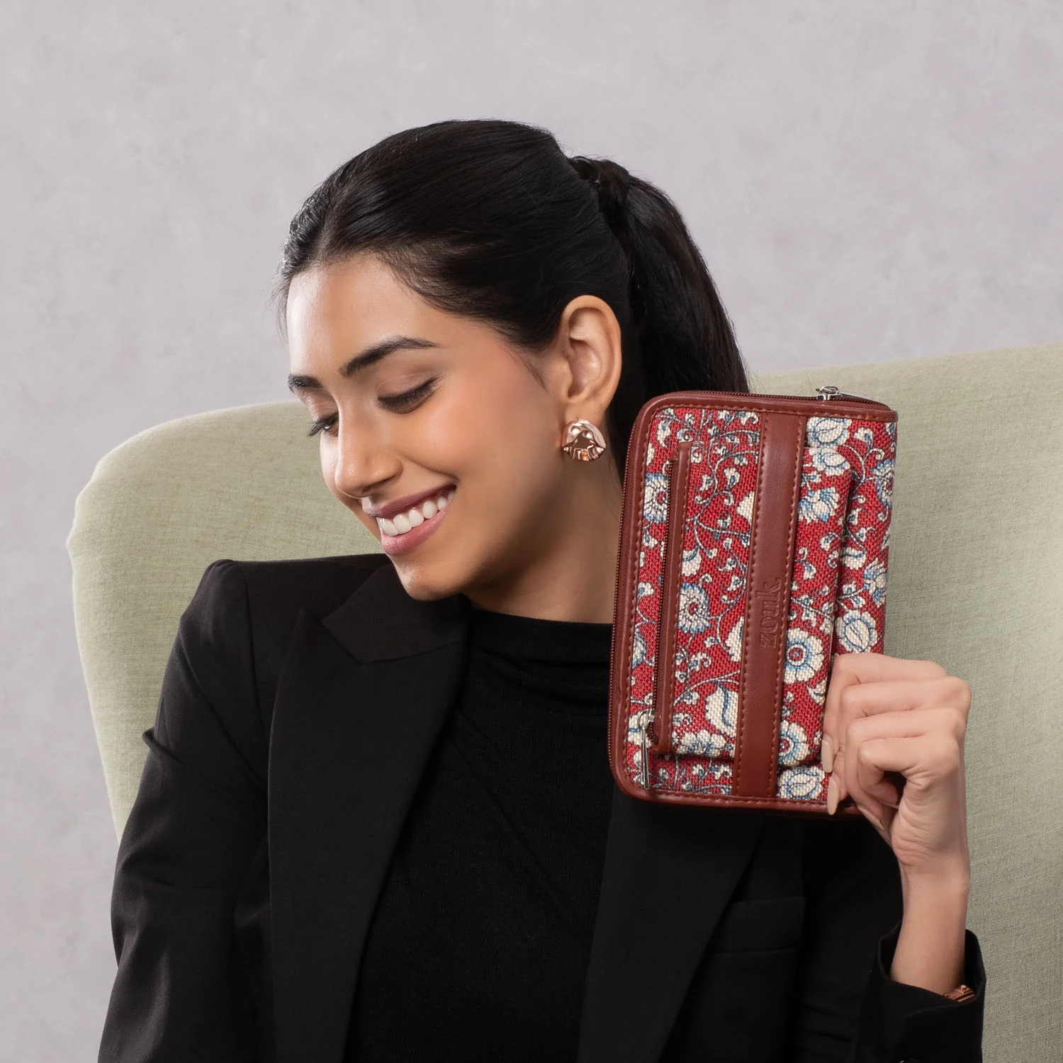 Chittoor Red Kalamkari Classic Zipper Wallet - Image 2