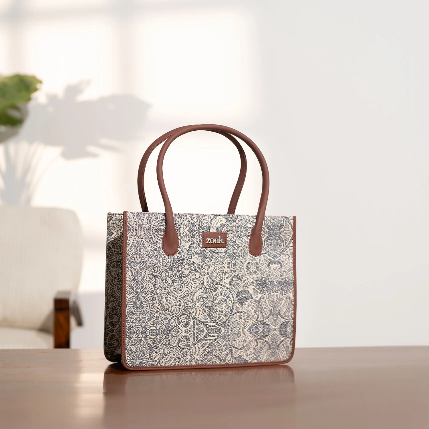 Colaba Shirin Book Tote - Image 3