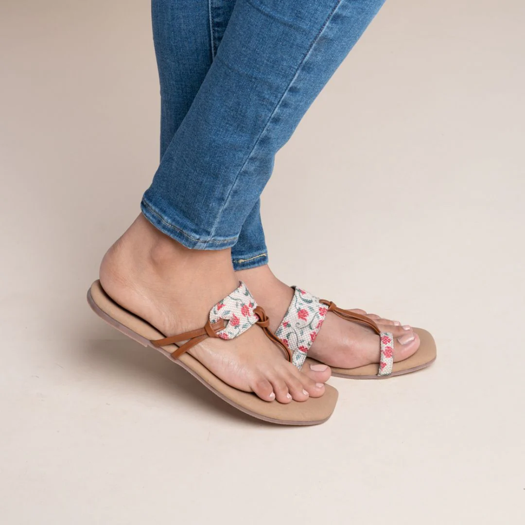 Deccan Garden Women's Chappals - Image 6