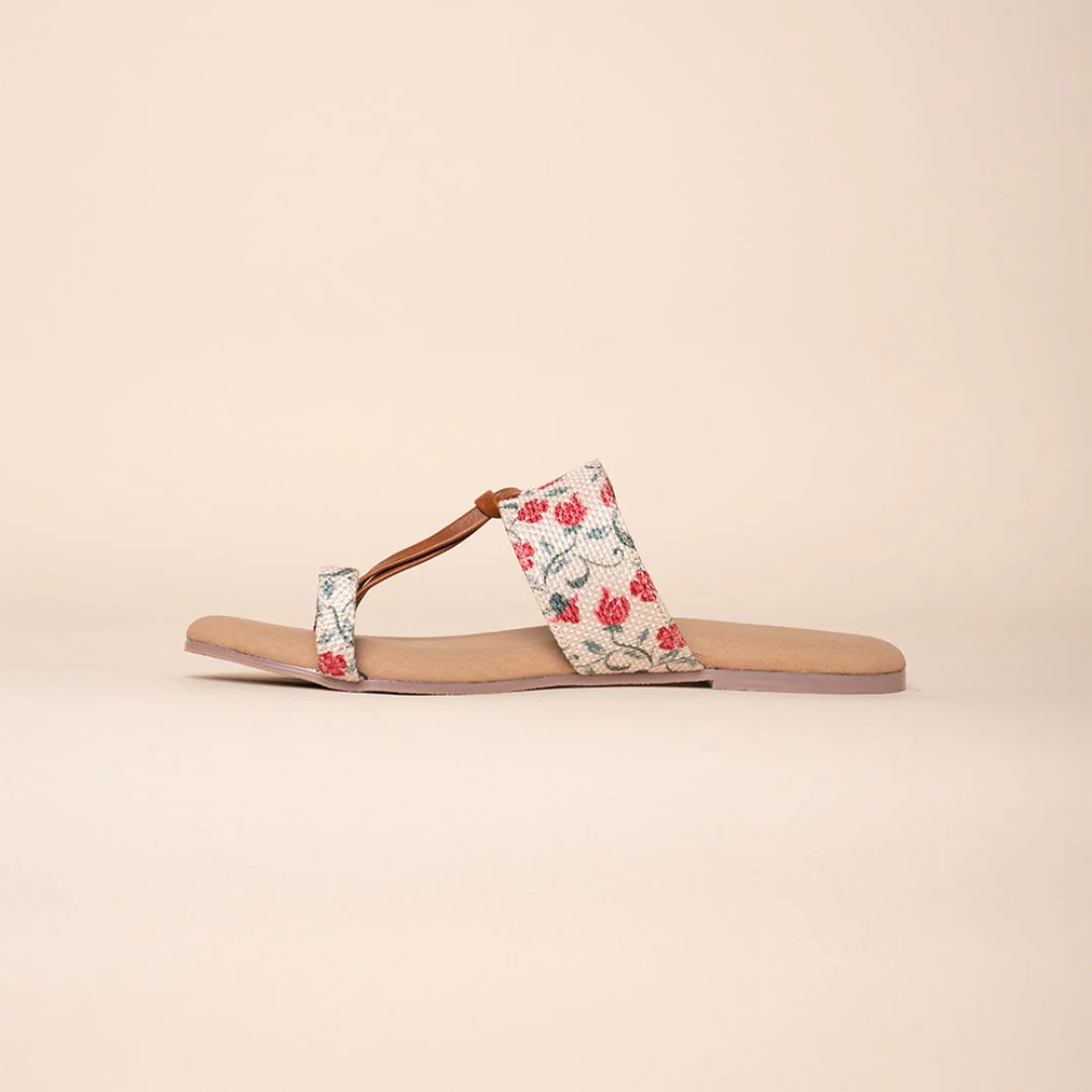 Deccan Garden Women's Chappals - Image 9