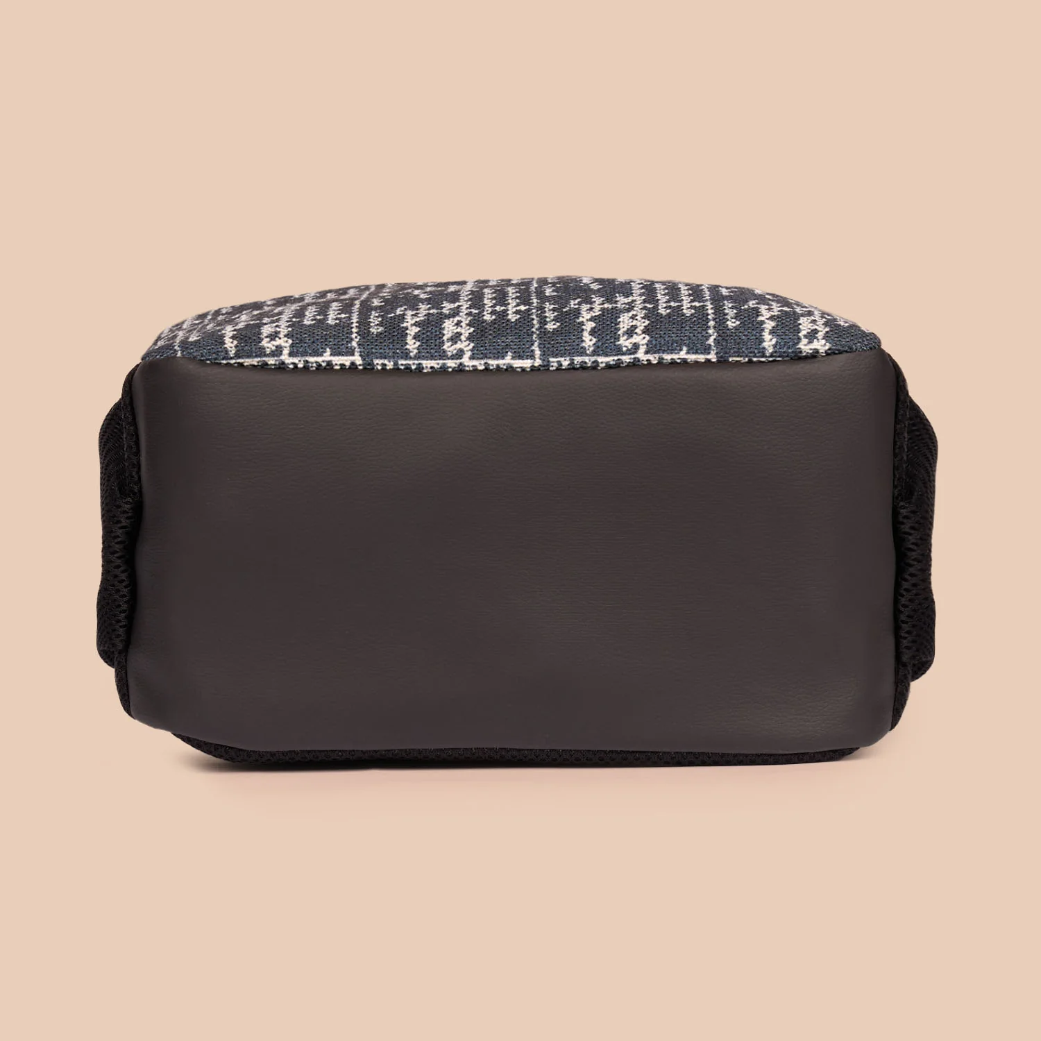 Madras Monochrome Men's Statement Backpack - Image 8