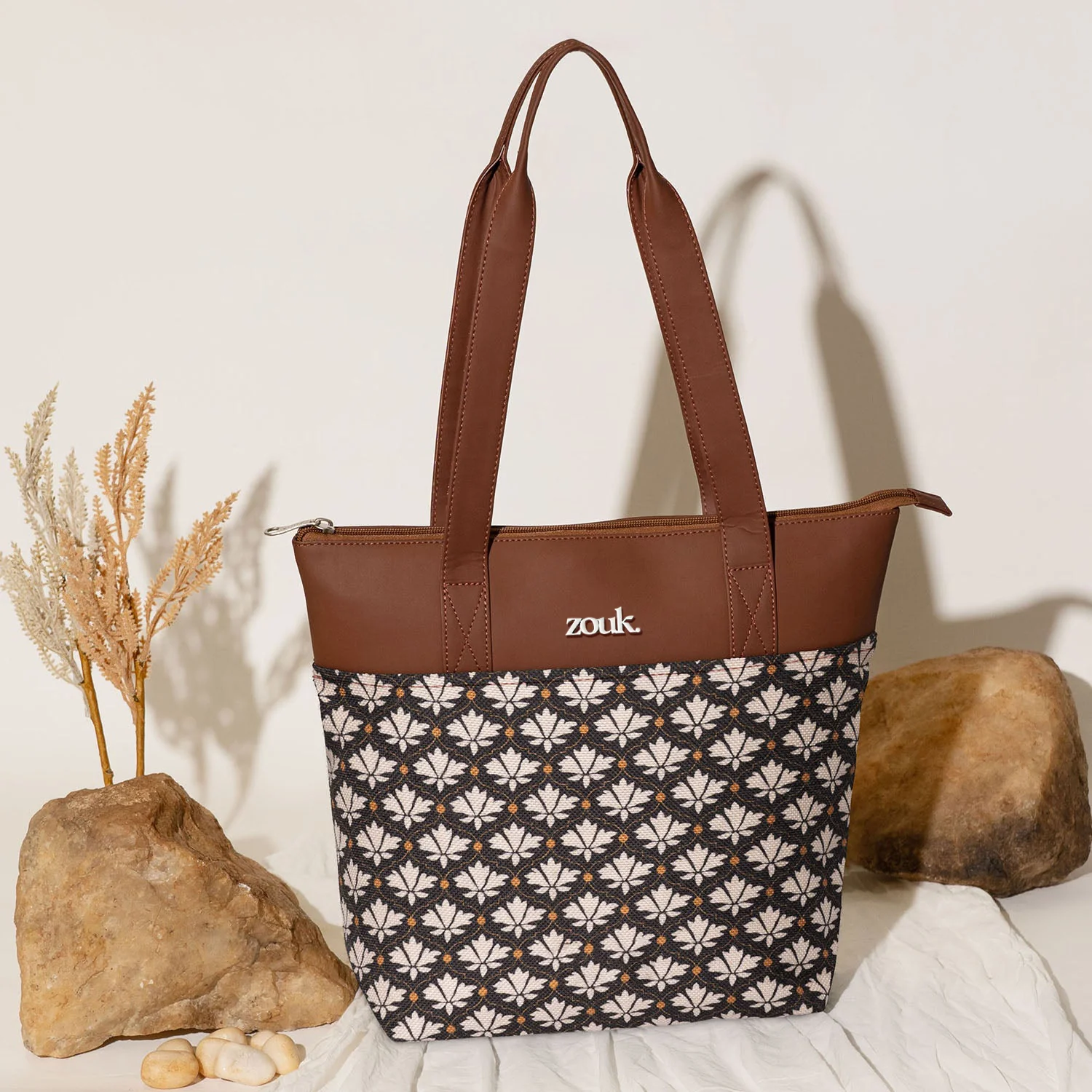 Bidri Kaiser Everyday Tote Bag - Image 2