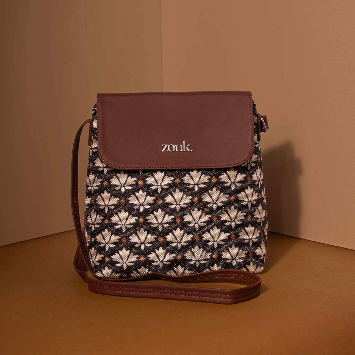 Bidri Kaiser Flap Sling Bag - Image 11