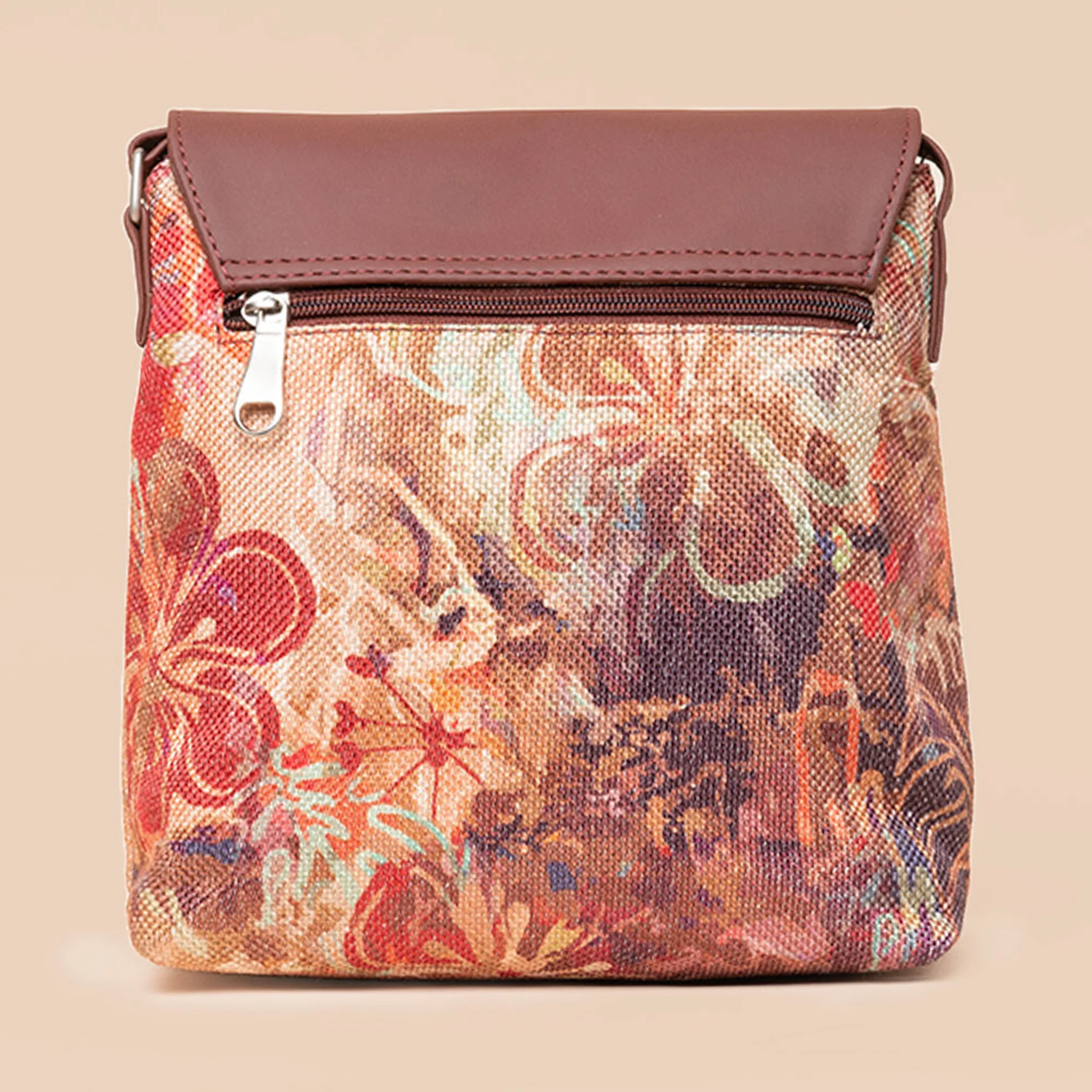 FloLov Flap Sling Bag - Image 3