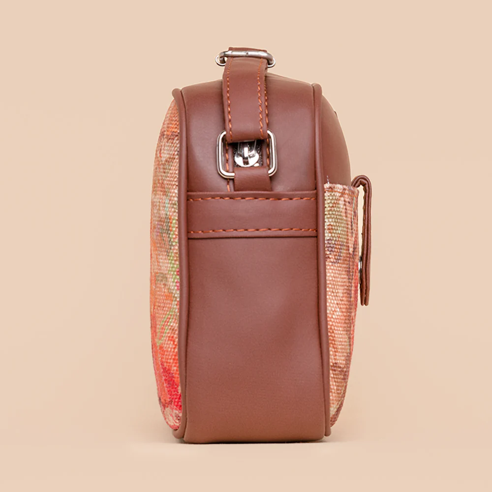 FloLov Magnetic Sling Bag - Image 4